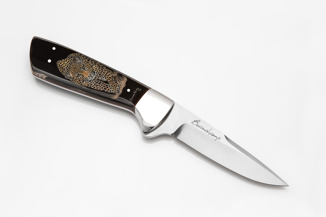 Leopard knife